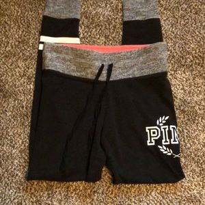 VS Pink yoga leggings